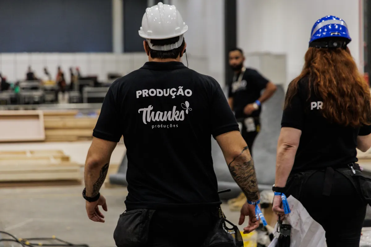 Equipe Thanks em produção